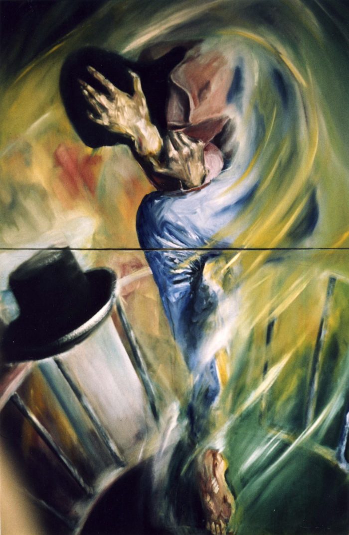 Eine Frau stützt ihren schwarzen Kopf auf ihre weißen Hände. Sie ist in existentielle Fragen und innere Prozesse versunken. Dabei sitzt sie auf einem schwebenden Geländer hoch über einer Stadt sitzt. 